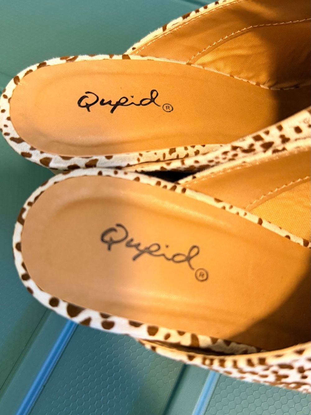 Qupid Dalmatian-Print Pointed Mule in White & Brown - Picture 3 of 5